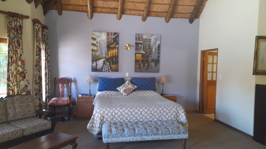 4 Bedroom Property for Sale in Wilkoppies North West